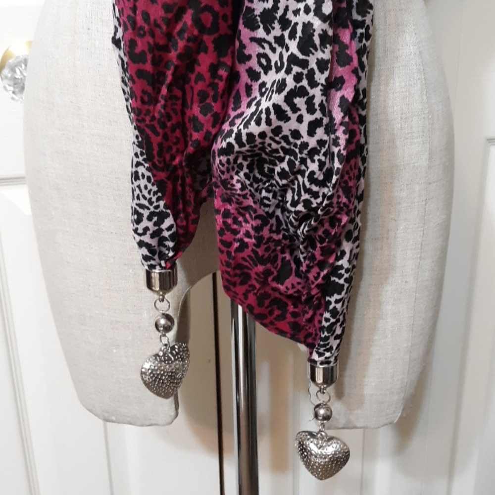 Scarf - Picture 5 of 5